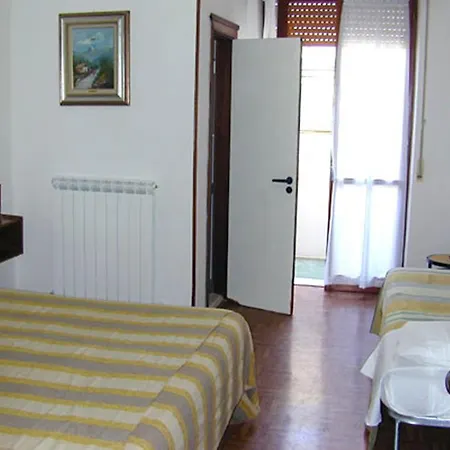 Hotel Hotel Holiday