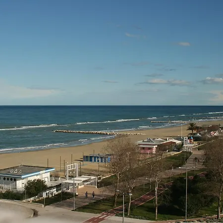 Hotel Holiday Pescara