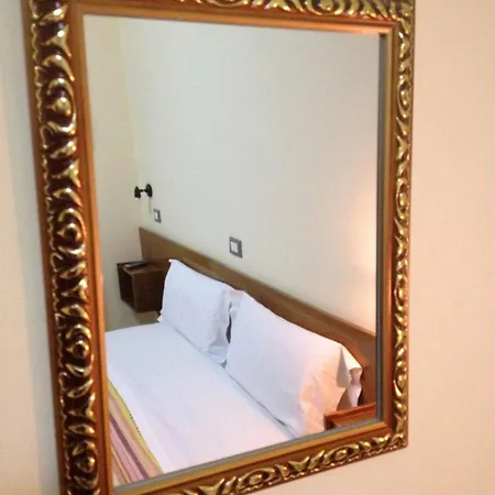 Hotel Holiday Hotel