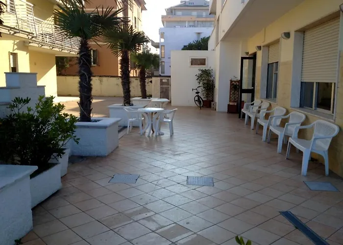 Hotel Hotel Holiday 3*