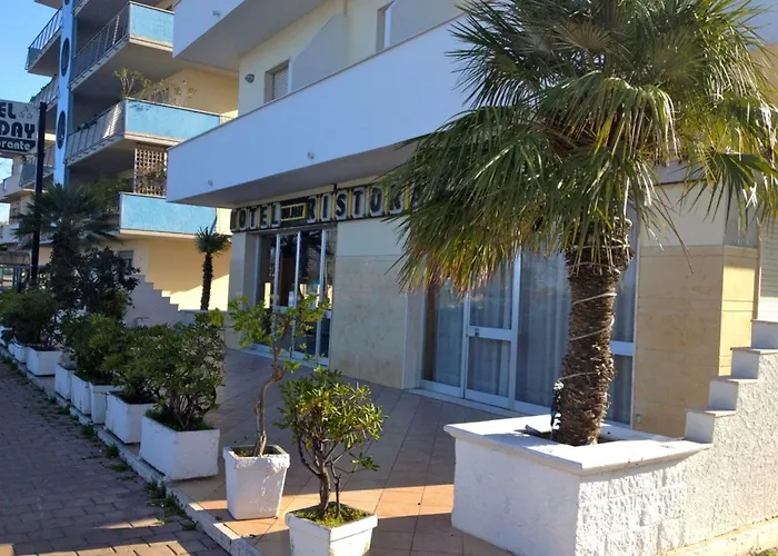 Hotel Holiday Ξενοδοχείο